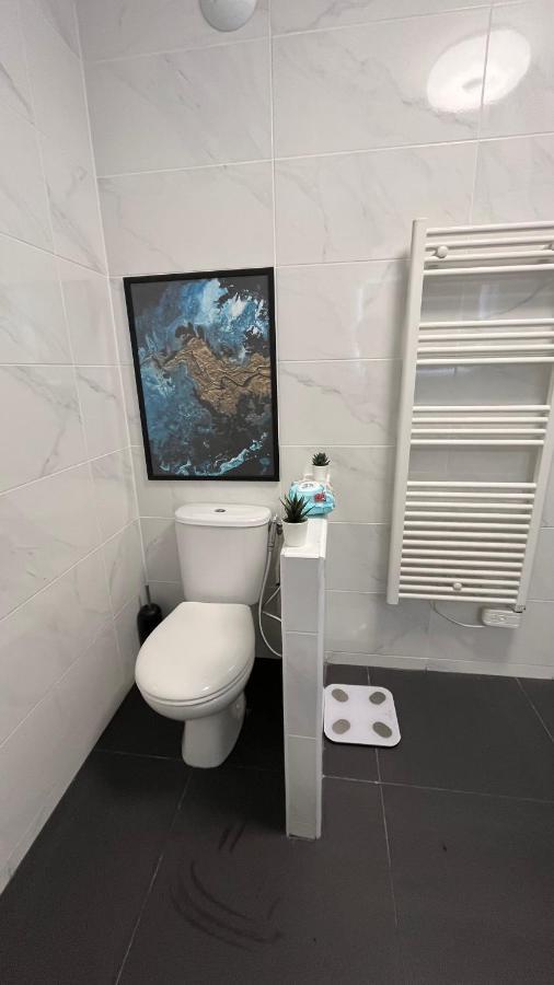 Appartement Vert Corbeil-Essonnes Esterno foto